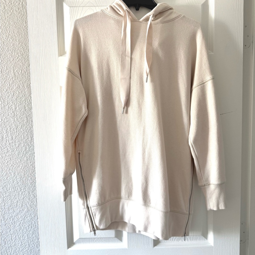 Aerie Light Cream Hoodie Sweater